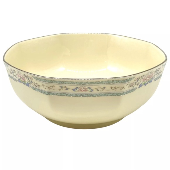 Lenox, “Charleston” pattern, octagon shaped, serving bowl. 7.75” - Picture 9 of 9